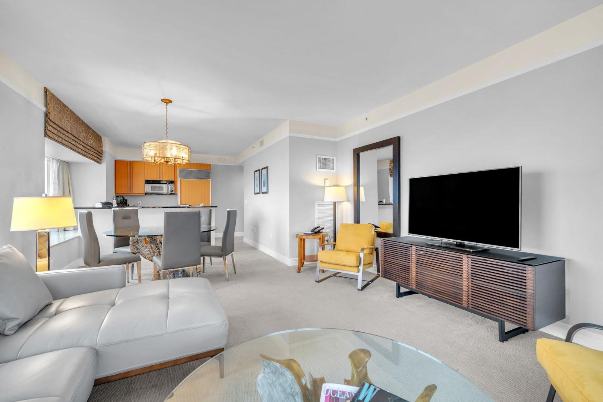 2 Bedroom Or King Studio Suites Four Seasons Hotel Miami Free Wi-Fi & Free Parking Экстерьер фото