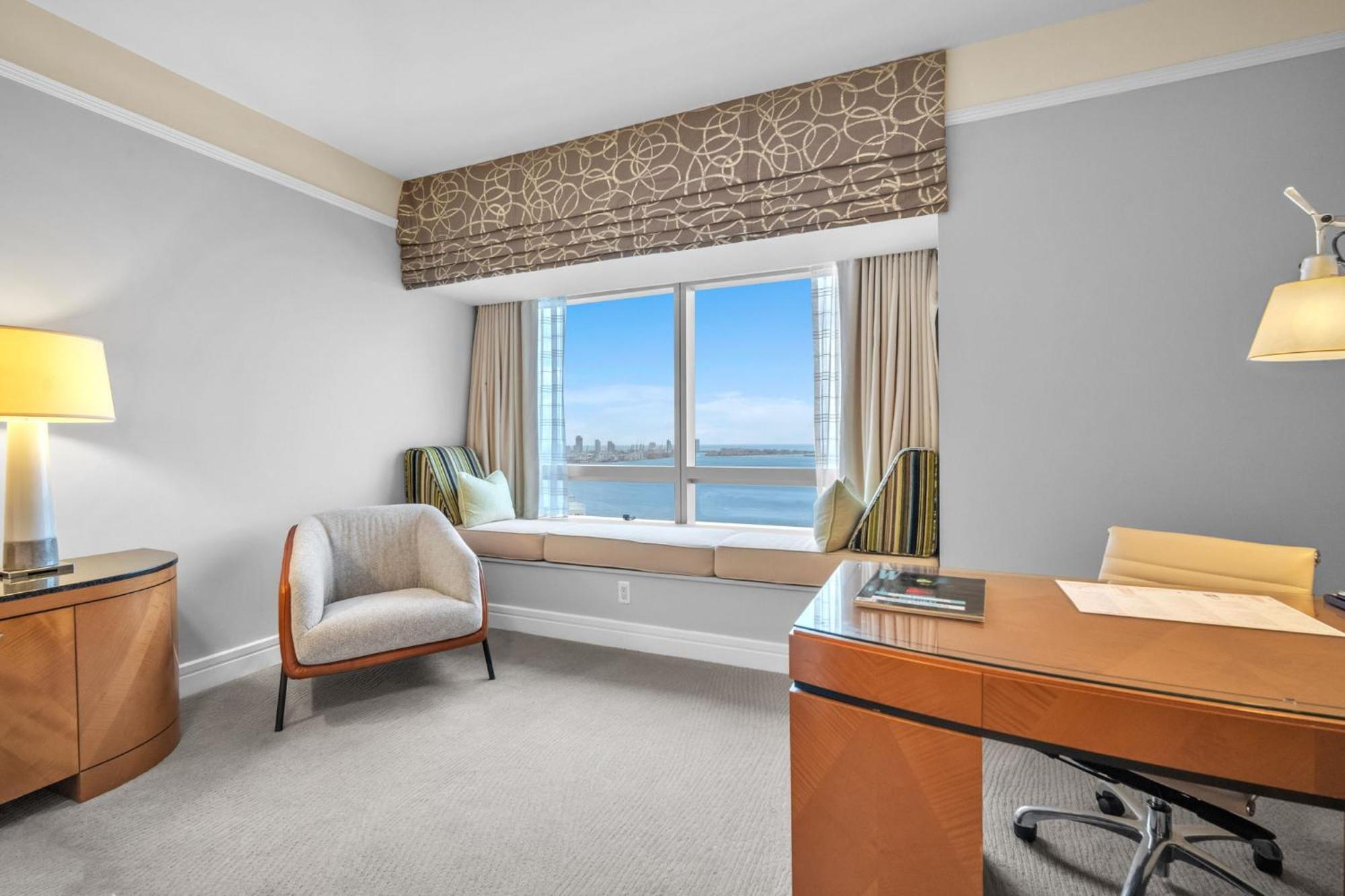 2 Bedroom Or King Studio Suites Four Seasons Hotel Miami Free Wi-Fi & Free Parking Экстерьер фото