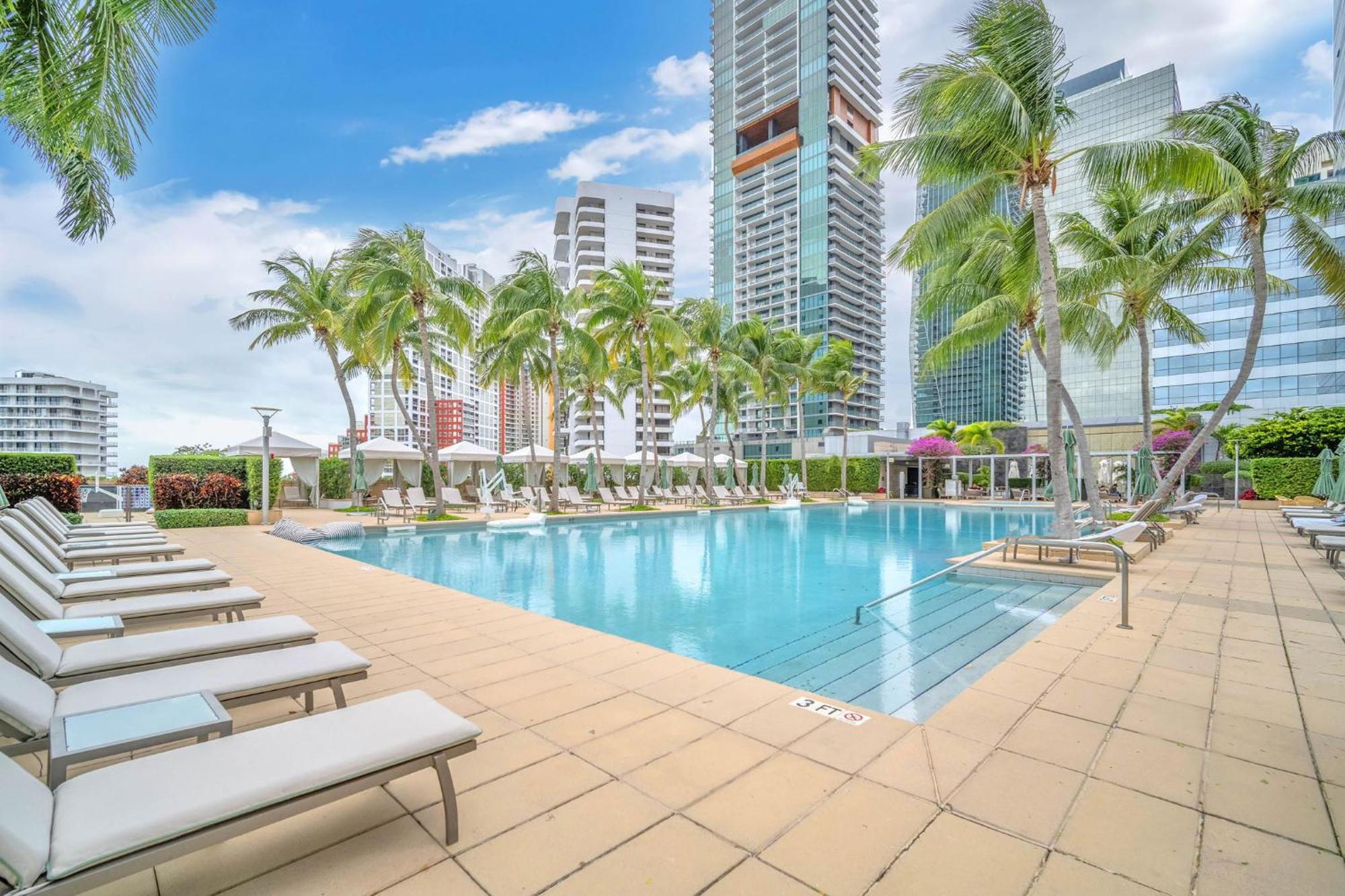 2 Bedroom Or King Studio Suites Four Seasons Hotel Miami Free Wi-Fi & Free Parking Экстерьер фото