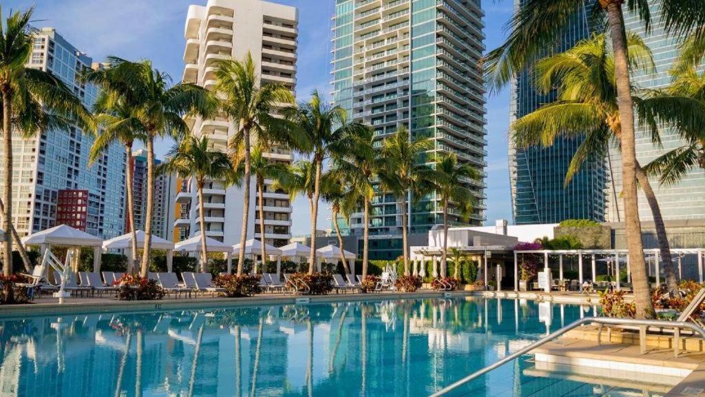 2 Bedroom Or King Studio Suites Four Seasons Hotel Miami Free Wi-Fi & Free Parking Экстерьер фото